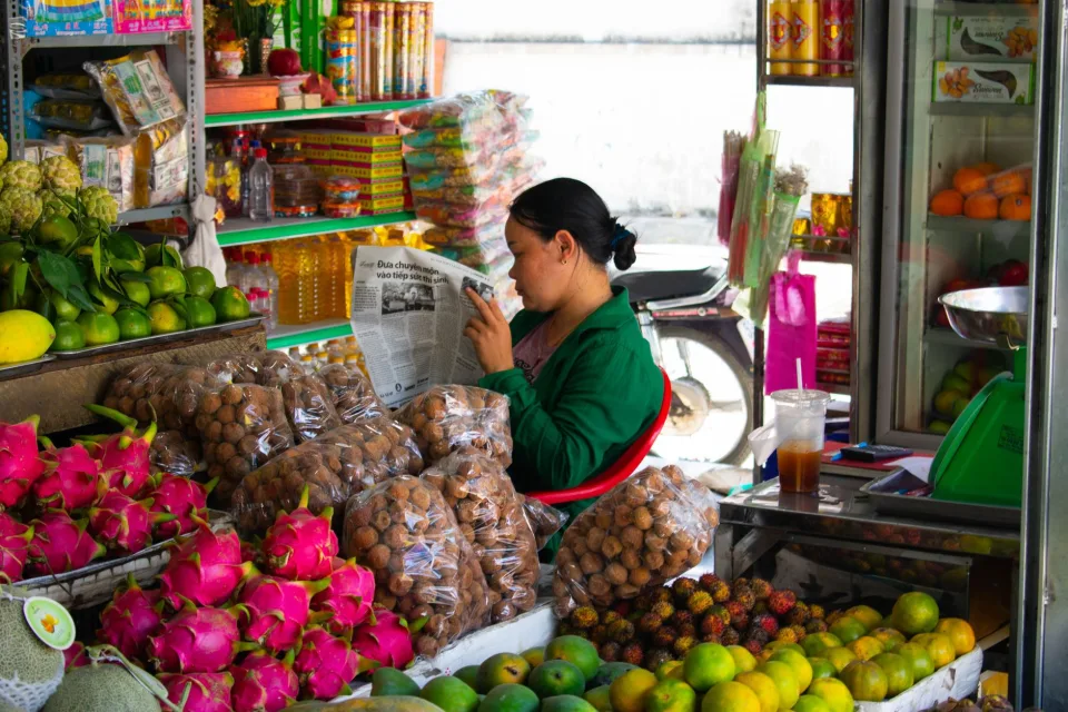 Cửa hàng buổi sáng đông khách